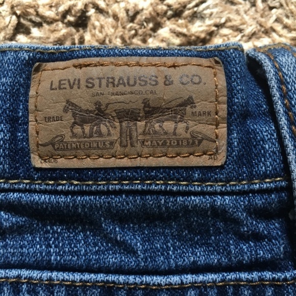 Levi’s Straight Leg 505 Jeans - Picture 4 of 7